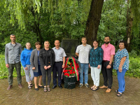 Усклалі вянок у гонар Дня Незалежнасці Рэспублікі Беларусь